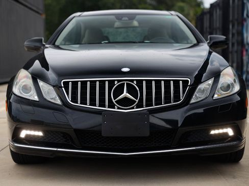 Used 2010 Mercedes-Benz E 350 Coupe image 19