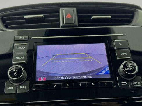 Used 2020 Honda CR-V LX image 16