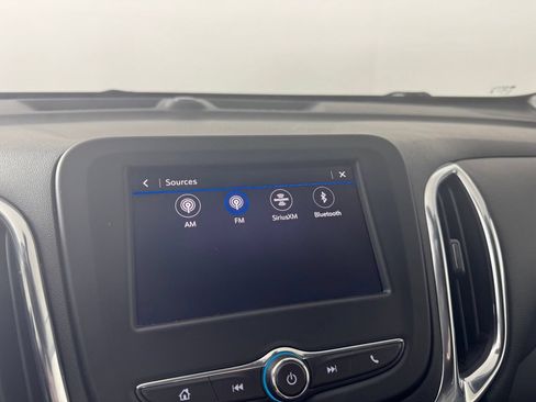 Used 2023 Chevrolet Equinox LT FWD image 17