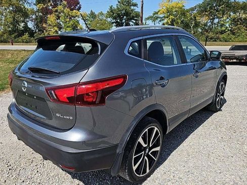 Used 2017 Nissan Rogue Sport SL image 19