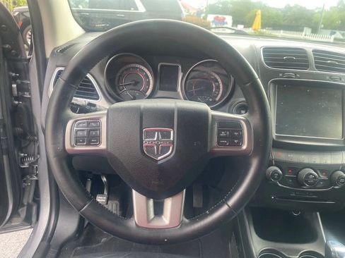 Used 2016 Dodge Journey Crossroad FWD image 19