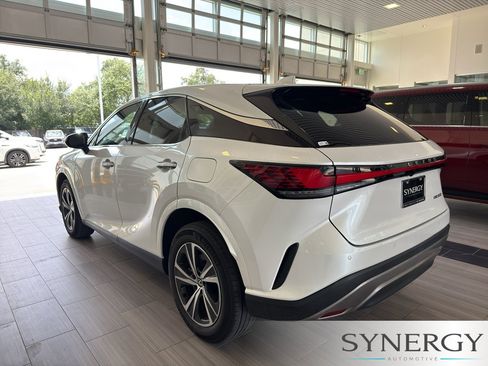 Used 2023 Lexus RX 350 FWD image 5