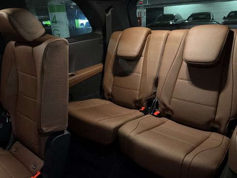 New 2026 Mercedes-Benz GLS 450 4MATIC image 14