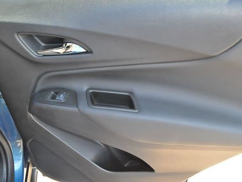 Used 2024 Chevrolet Equinox LT w/ LPO, Floor Liner Package FWD image 28