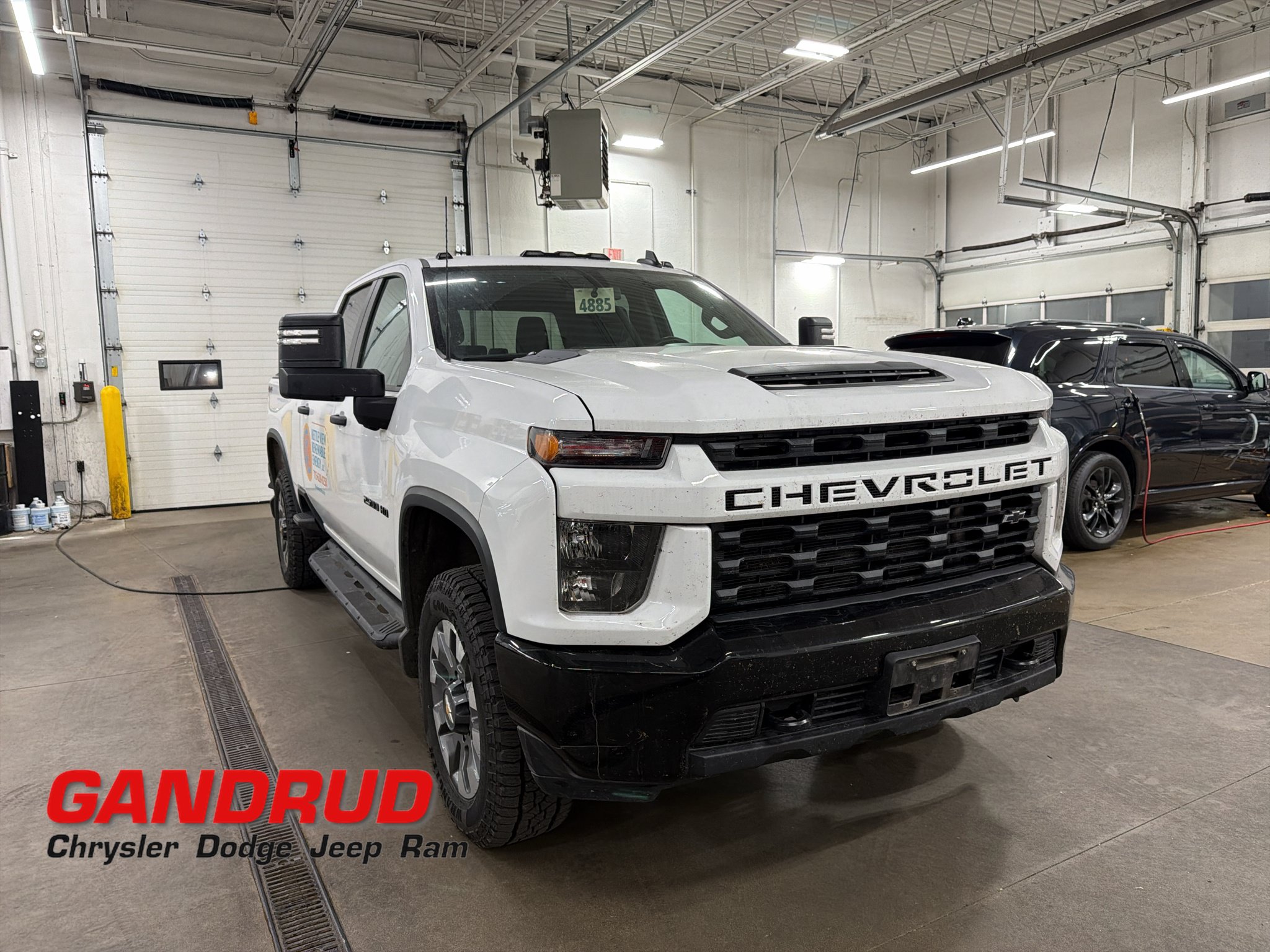 Used 2022 Chevrolet Silverado 2500 Custom w/ Gooseneck/5TH Wheel Package AWD/4WD image 1