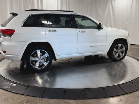 Used 2014 Jeep Grand Cherokee Overland w/ Advanced Technology Group image 2