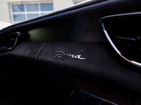 Used 2022 Ferrari Roma RWD image 49