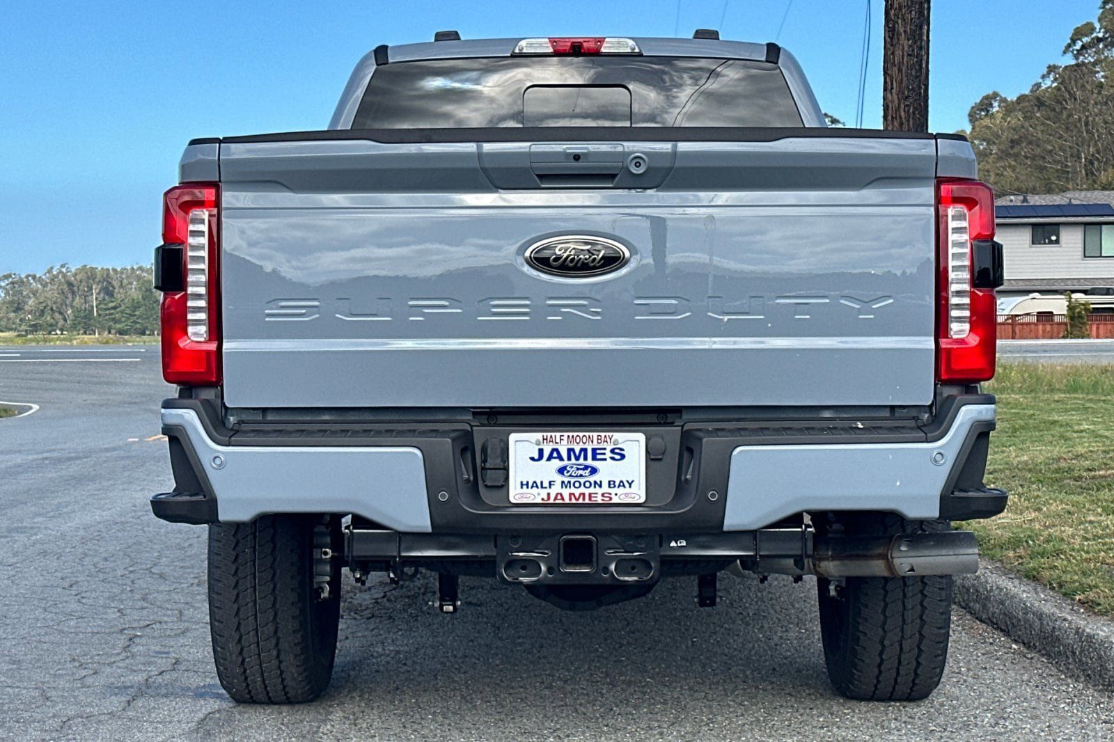 New 2026 Ford F250 Lariat w/ Black Appearance Package AWD/4WD image 4
