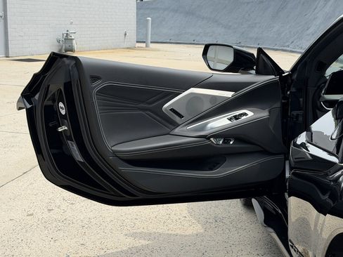 Used 2026 Chevrolet Corvette Z06 RWD image 10