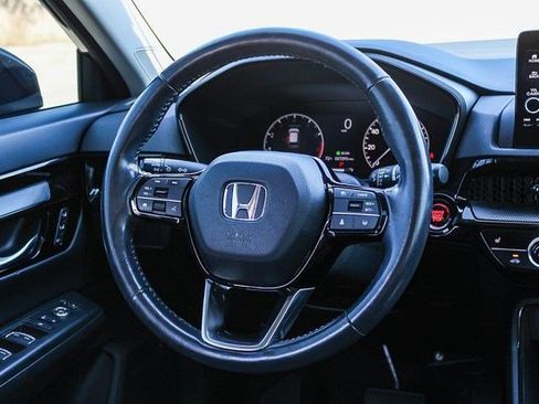 Used 2023 Honda CR-V EX-L image 17