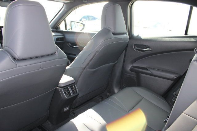 Certified 2025 Lexus UX 300h FWD image 9