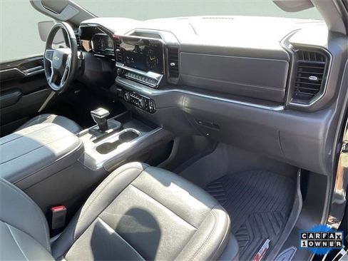 Used 2024 Chevrolet Silverado 1500 LTZ w/ LTZ Premium Package image 32