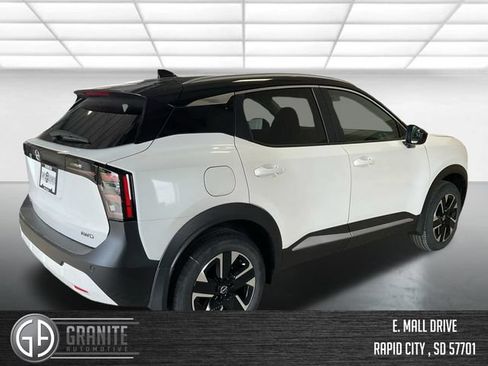 New 2025 Nissan Kicks SV w/ SV Premium Package AWD/4WD image 6