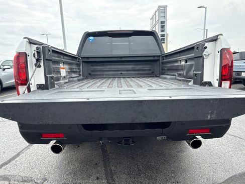 Certified 2023 Honda Ridgeline Black Edition image 16