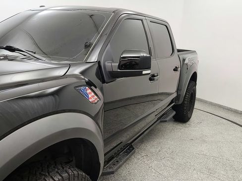 Used 2018 Ford F150 Raptor w/ Equipment Group 802A Luxury AWD/4WD image 10
