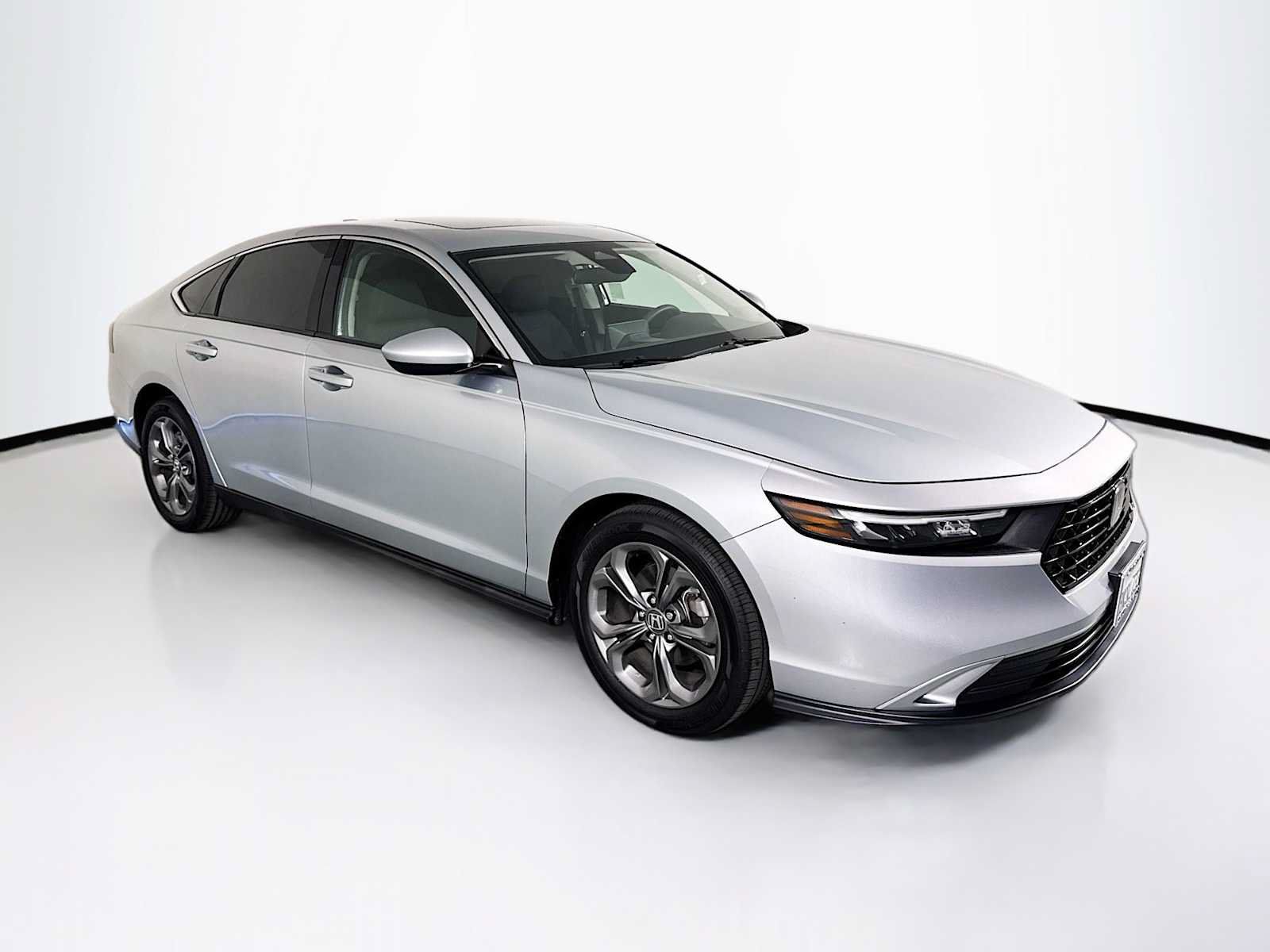Certified 2024 Honda Accord EX image 1