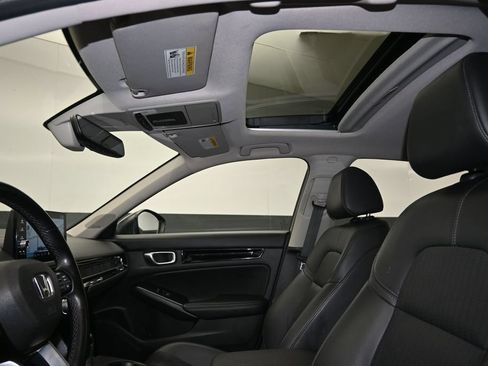 Used 2024 Honda Civic Touring image 29