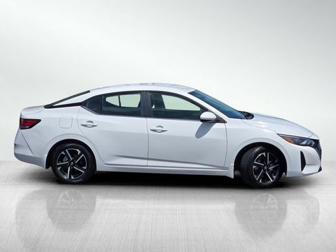 Used 2024 Nissan Sentra SV w/ All-Weather Package FWD image 3