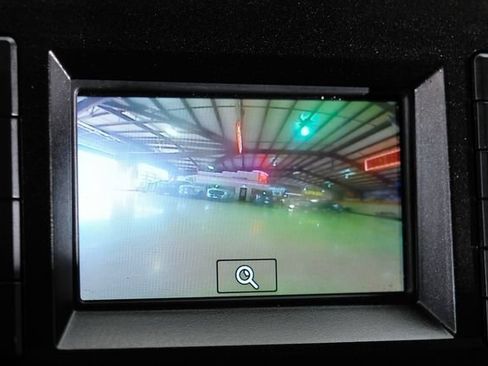 Used 2022 Ford F250 XL w/ Power Equipment Group AWD/4WD image 22