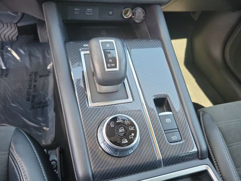 Used 2022 Mitsubishi Outlander SE AWD/4WD image 25