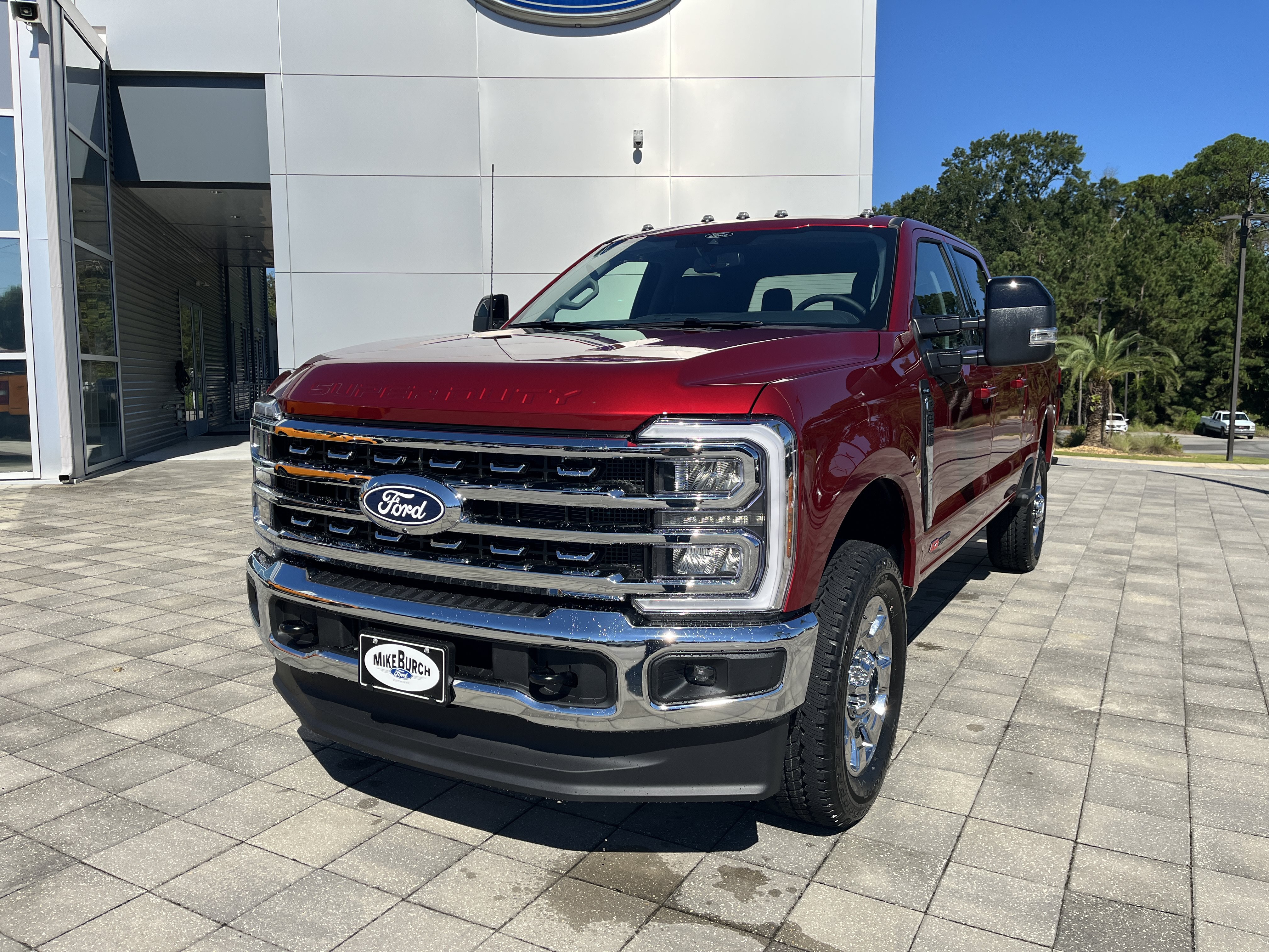 New 2027 Ford F350 Lariat w/ FX4 Off-Road Package AWD/4WD image 2