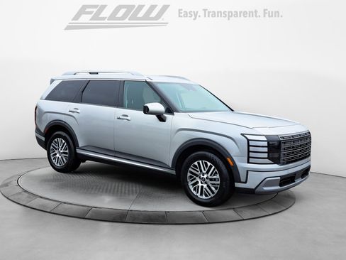 Used 2026 Hyundai Palisade SEL FWD image 1