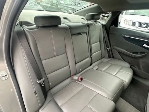 Used 2019 Chevrolet Impala LT image 24