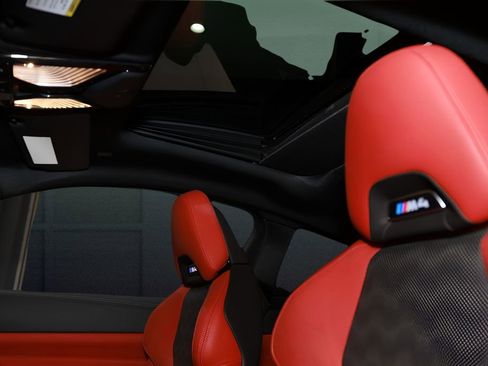 Used 2025 BMW M4 Coupe w/ Executive Package image 41