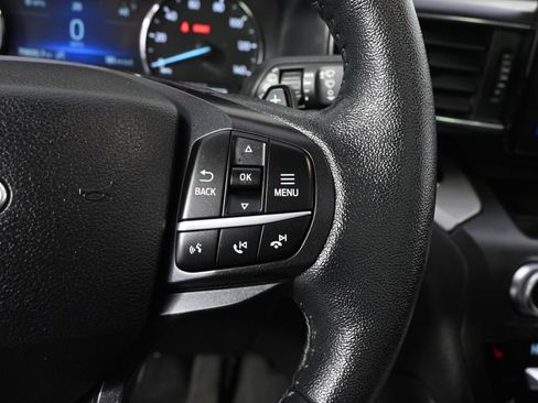 Used 2020 Ford Explorer XLT w/ Equipment Group 202A AWD/4WD image 34