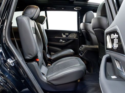 Used 2024 Mercedes-Benz GLS 63 AMG 4MATIC image 27