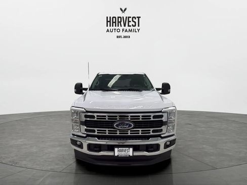 Used 2023 Ford F350 XL w/ Snow Plow/Camper Package image 11