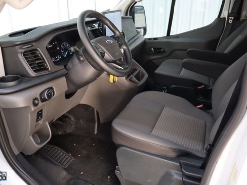 Used 2023 Ford Transit 350 XLT image 22