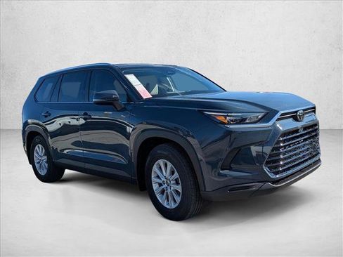 New 2026 Toyota Grand Highlander XLE image 6