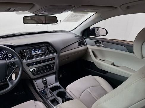 Used 2017 Hyundai Sonata SE image 20
