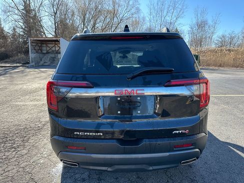 Used 2023 GMC Acadia AT4 w/ Preferred Package image 15