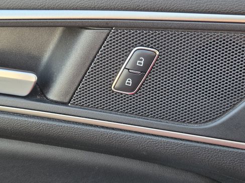 Used 2017 Ford Edge SEL w/ Equipment Group 201A image 30