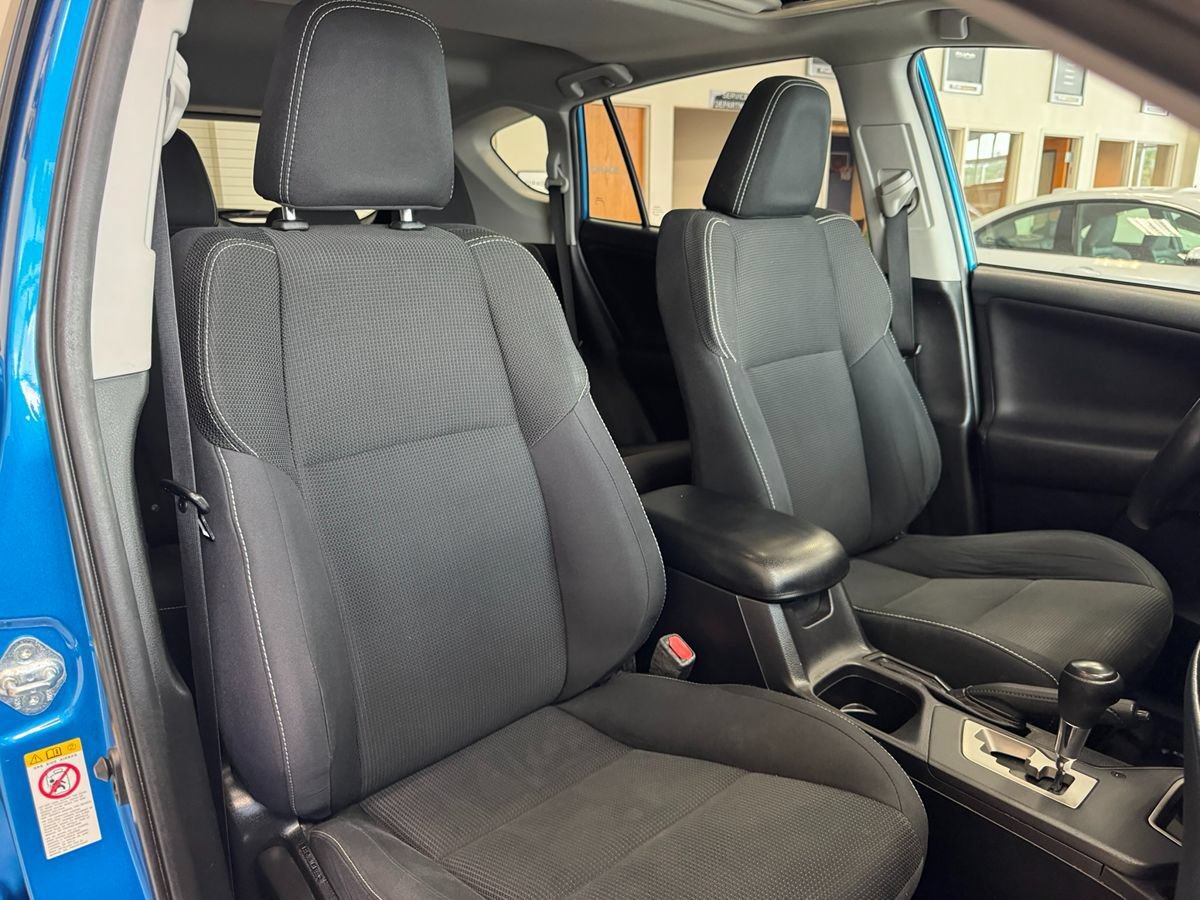 Used 2016 Toyota RAV4 XLE AWD/4WD image 18
