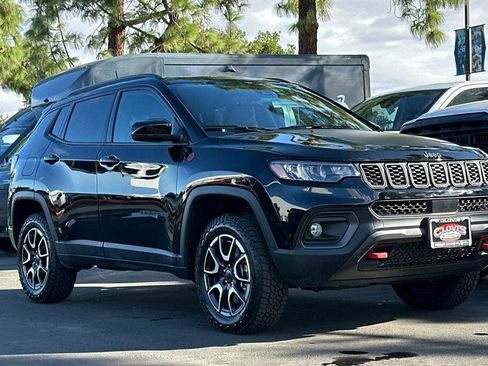 New 2026 Jeep Compass Trailhawk w/ Sun, Sound & Navigation Group image 2