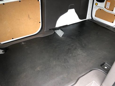 Used 2020 Ford Transit Connect XL FWD image 18