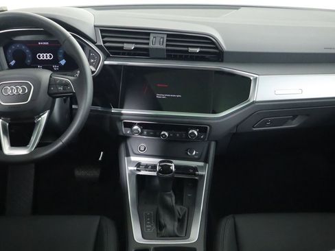 New 2025 Audi Q3 2.0T Premium image 15