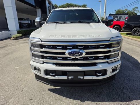 Used 2024 Ford F350 Platinum w/ FX4 Off-Road Package AWD/4WD image 8
