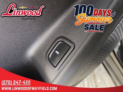 Used 2026 Chevrolet Traverse LT AWD/4WD image 18