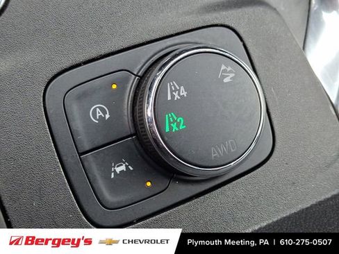 Certified 2023 Chevrolet Traverse LT w/ LT Premium Package image 31