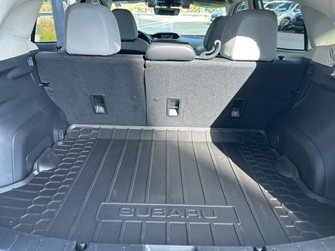 Certified 2023 Subaru Crosstrek 2.5i Limited AWD/4WD image 9