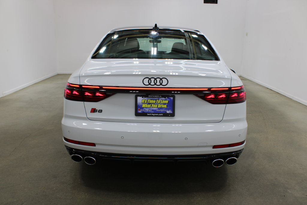 New 2027 Audi S8 AWD/4WD image 4