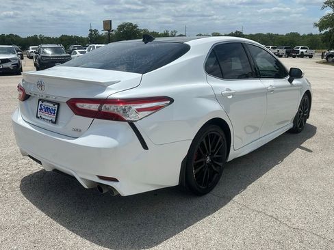Used 2020 Toyota Camry XSE FWD image 2