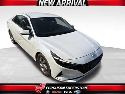Used 2021 Hyundai Elantra SE