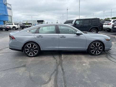 Certified 2023 Honda Accord Touring image 12