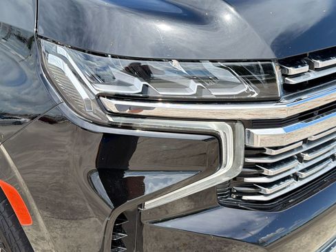 Used 2021 Chevrolet Tahoe Premier AWD/4WD image 12