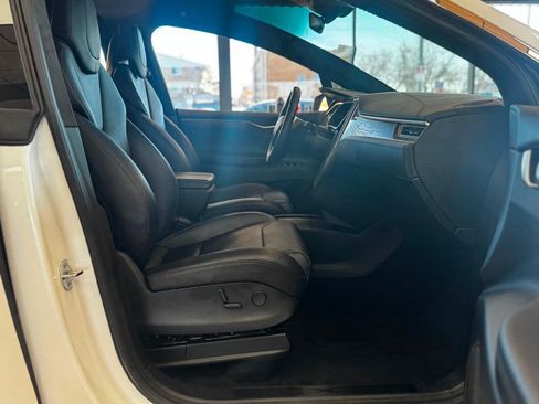 Used 2017 Tesla Model X 75D image 19